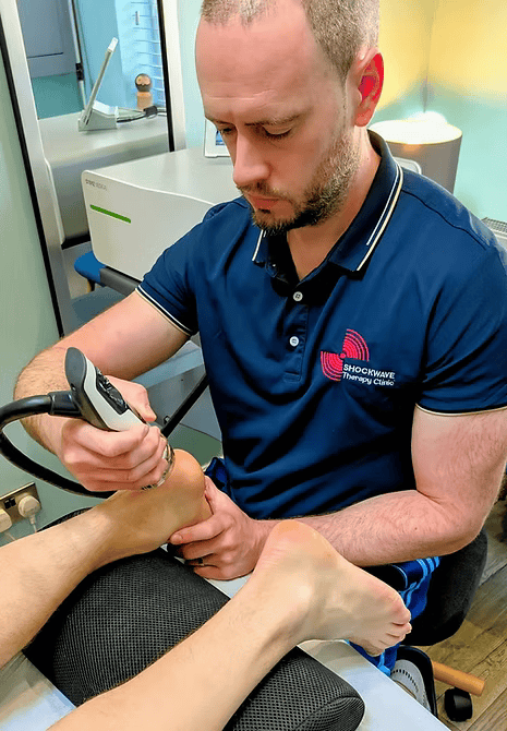 Winter Hiking and Trail Running: How to Reduce the Risk of Lower-Limb Injuries