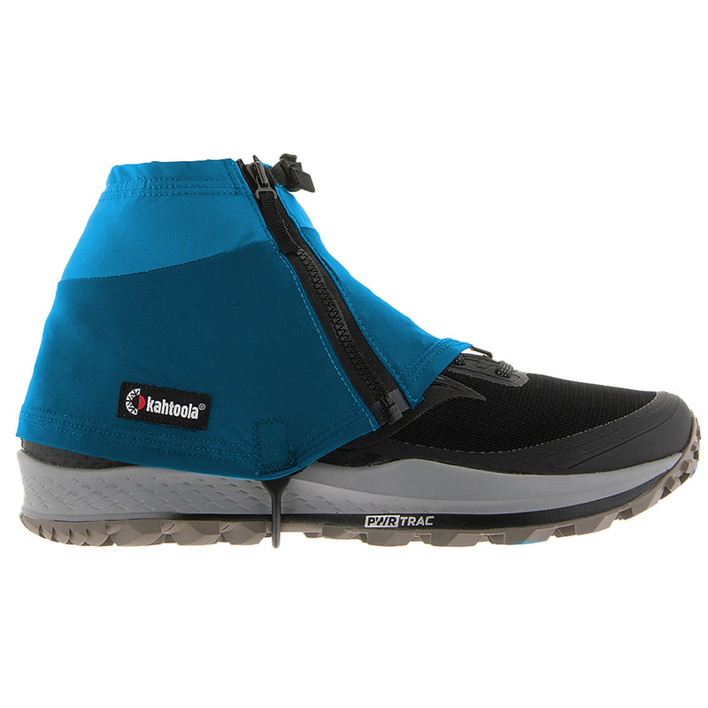 Kahtoola INSTAgaiter, Low in Azure is your go-to gaiter for dynamic protection and lasting comfort on the move. Designed for high-energy pursuits like trail running and hiking, this is Kahtoola’s lightest and most breathable gaiter yet. Buy now at ICEGRIPPER.
