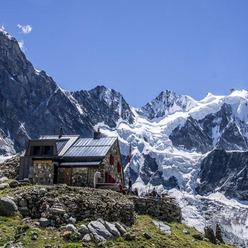 The Mountain Hut Book
