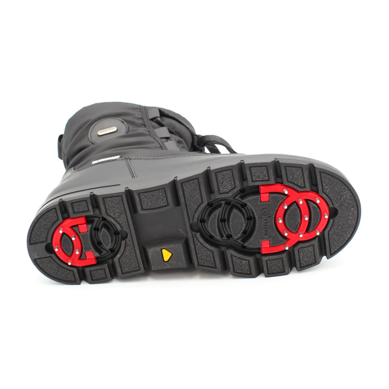 This version of the Taylor Boot in Black, features our signature OC System retractable ice grips built into the sole. Flip them out when it's slippery, tuck them away when it’s not – perfect for switching from snowy pavements to frosty country walks without missing a beat. Buy now at ICEGRIPPER.