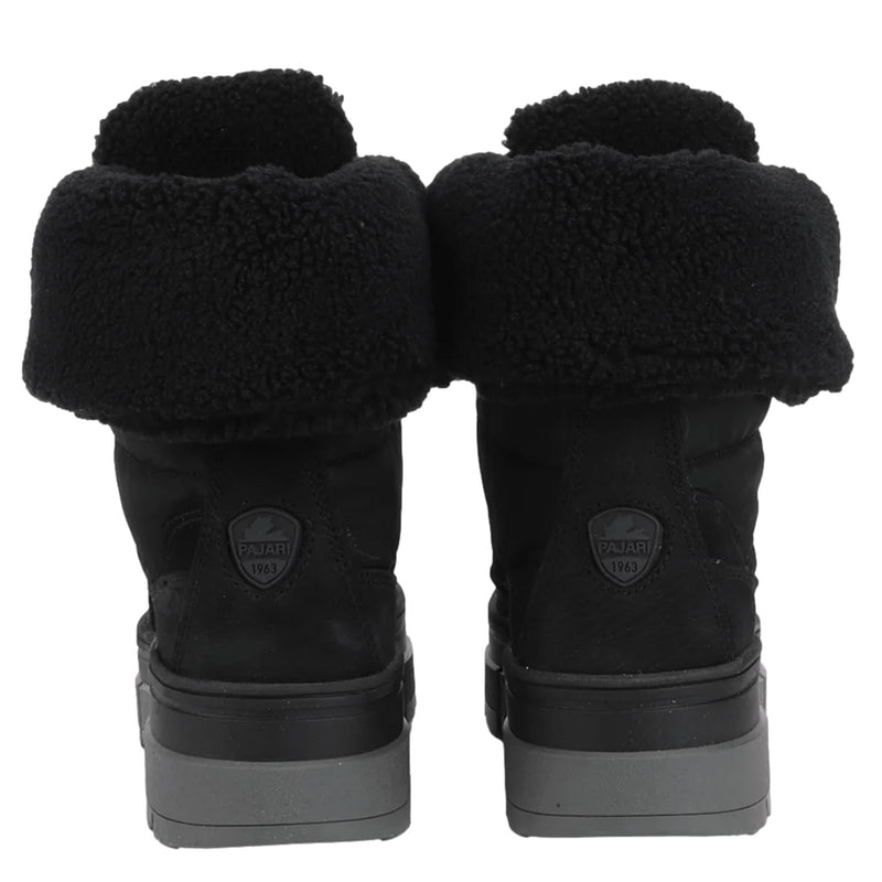 Henta's Fold-over sherpa collar adds warmth and alpine-inspired style. Buy now at ICEGRIPPER.