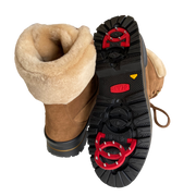 Olang Meribel Tan OC is a classic ankle boot, ideal for every situation and packed full of features, for comfort that you will not want to confine just to winter. Buy now at ICEGRIPPER.