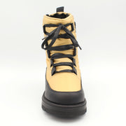Front view showing the laced fit of Mammal Taylor OC Sand winter boot
