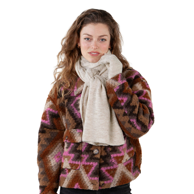 Barts Witzia Scarf in Cream. An extra-soft, stretchy, winter staple perfect for chilly days. Pair it with our Witzia Beanie and Witzia Gloves for an effortlessly snug winter combo you’ll reach for again and again. Buy now at ICEGRIPPER.